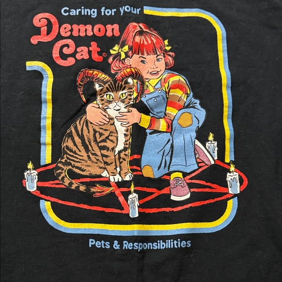 Steven Rhodes Black T-Shirt Caring for Demon Cat - Picture 3 of 8